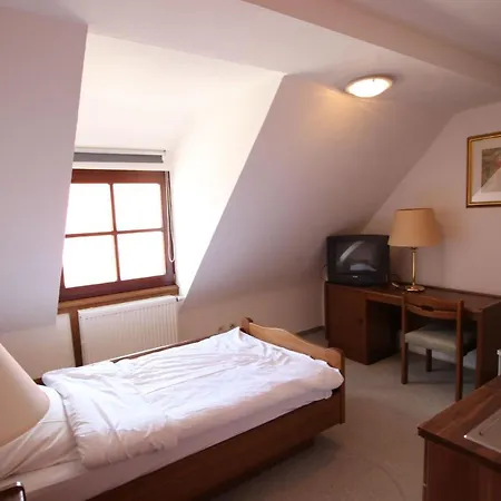 Haus Hohenstadt Gasthof Hohenstadt (Goppingen)